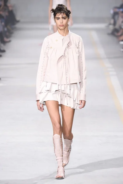 Look 1